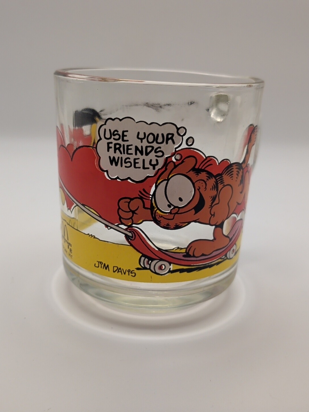 McDonalds Garfield Odie Glass Coffee Cup Mug Skateboard Hocking Jim Davis (H)